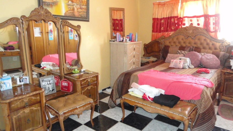 3 Bedroom Property for Sale in Miederpark North West